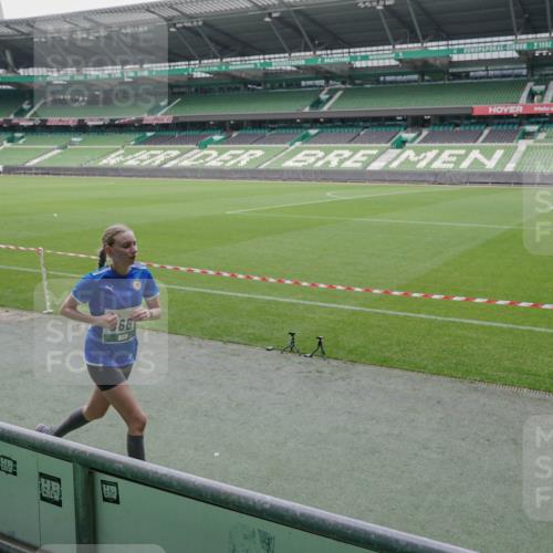 05.10.2025 - 20. swb-Marathon Bremen Michael Burmester http://msf.ph/oto/9275015 05.10.2025 12:51:04 Laufen im Stadion 122, 334, 503, 601, 688, 736, 745, 1025, 1033, 1037, 1044, 1064, 1166, 1359, 1450, 1499, 1577, 1689, 1701, 1909, 2059, 2350, 2381, 2493, 2526, 3267, 3291, 3419, 3608, 3661, 4032, 4104, 4366, 4654, 4962, 5184, 5418, 5551, 5817, 5838, 6066, 6210, 6252, 6401, 6477, 6681, 6775, 7493, 7723, 8083, 8995, 679, 736, 845, 906, 939, 1025, 1707, 2721, 3228, 3259, 4318, 4367, 4938, 5118, 5389, 5564, 5873, 6216, 6281, 6717, 7826, 7963, 8907 meine-sportfotos.de