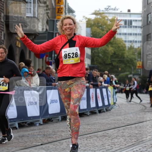 05.10.2025 - 20. swb-Marathon Bremen Strokosch-Dieckow http://msf.ph/oto/9275494 05.10.2025 11:12:05 Ziel 9526, 9675, 9726, 9867, 10463, 10499, 10849 meine-sportfotos.de