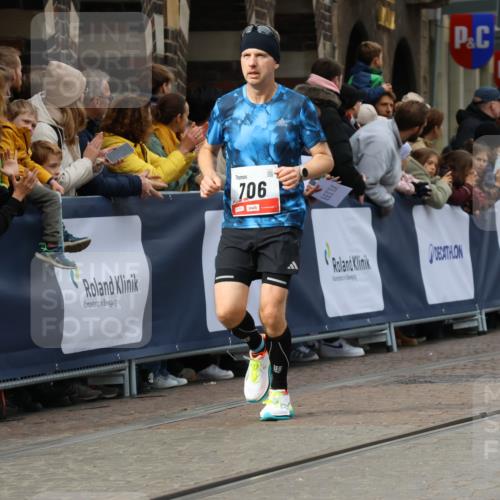 05.10.2025 - 20. swb-Marathon Bremen Strokosch-Dieckow http://msf.ph/oto/9275662 05.10.2025 13:04:15 Ziel 329, 706, 2068, 2643, 3320, 6295, 7735, 7900 meine-sportfotos.de