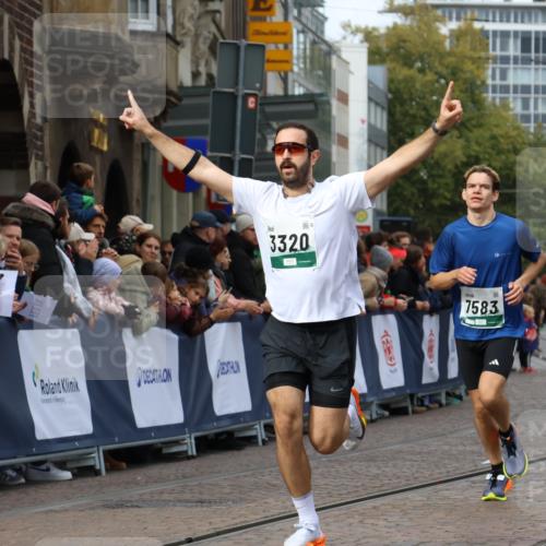 05.10.2025 - 20. swb-Marathon Bremen Strokosch-Dieckow http://msf.ph/oto/9276196 05.10.2025 13:04:24 Ziel 1763, 3320, 5656, 7583 meine-sportfotos.de
