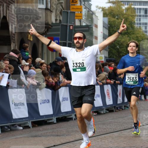 05.10.2025 - 20. swb-Marathon Bremen Strokosch-Dieckow http://msf.ph/oto/9276225 05.10.2025 13:04:24 Ziel 1763, 3320, 5656, 7583 meine-sportfotos.de
