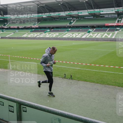 05.10.2025 - 20. swb-Marathon Bremen Michael Burmester http://msf.ph/oto/9276268 05.10.2025 12:54:20 Laufen im Stadion 53, 89, 132, 250, 289, 368, 458, 496, 504, 507, 524, 756, 950, 1020, 1165, 1308, 1428, 1460, 1489, 1517, 1543, 1608, 1690, 1729, 1736, 1873, 1896, 1897, 1943, 1976, 2024, 2250, 2274, 2573, 2841, 2871, 3193, 3212, 3224, 3359, 3436, 3703, 3913, 4595, 4611, 4837, 4949, 4958, 5022, 5024, 5206, 5576, 5666, 5869, 5978, 6244, 6348, 6359, 6583, 6683, 6853, 7232, 7279, 7494, 7508, 7814, 7835, 7928, 7986, 8511, 8611, 8653, 8737, 869, 1538, 3553, 7255, 7408, 8709 meine-sportfotos.de