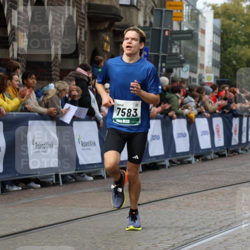 05.10.2025 - 20. swb-Marathon Bremen Strokosch-Dieckow http://msf.ph/oto/9276445 05.10.2025 13:04:25 Ziel 1763, 3320, 5656, 7583 meine-sportfotos.de