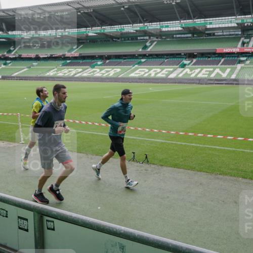 05.10.2025 - 20. swb-Marathon Bremen Michael Burmester http://msf.ph/oto/9276664 05.10.2025 12:54:58 Laufen im Stadion 82, 104, 124, 132, 169, 289, 319, 417, 504, 663, 944, 1308, 1474, 1483, 1543, 1721, 1737, 1896, 1897, 1945, 1976, 2022, 2024, 2180, 2265, 2274, 2431, 2494, 2573, 2642, 2767, 2841, 3069, 3193, 3212, 3224, 3359, 3436, 3531, 3703, 3848, 4257, 4595, 4672, 4771, 4816, 4823, 4837, 4919, 4949, 4958, 5022, 5034, 5206, 5452, 5666, 5869, 5978, 6184, 6527, 6583, 6649, 6683, 6853, 7052, 7279, 7494, 7814, 7928, 7986, 8642, 8653, 8737, 53, 507, 524, 756, 950, 1165, 2841, 3212 meine-sportfotos.de