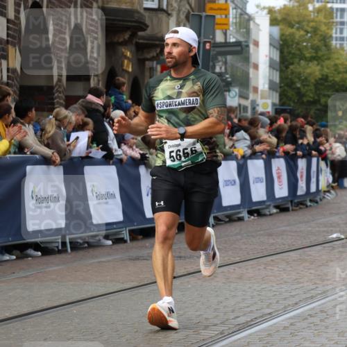 05.10.2025 - 20. swb-Marathon Bremen Strokosch-Dieckow http://msf.ph/oto/9276694 05.10.2025 13:04:33 Ziel 1763, 5656, 7176 meine-sportfotos.de