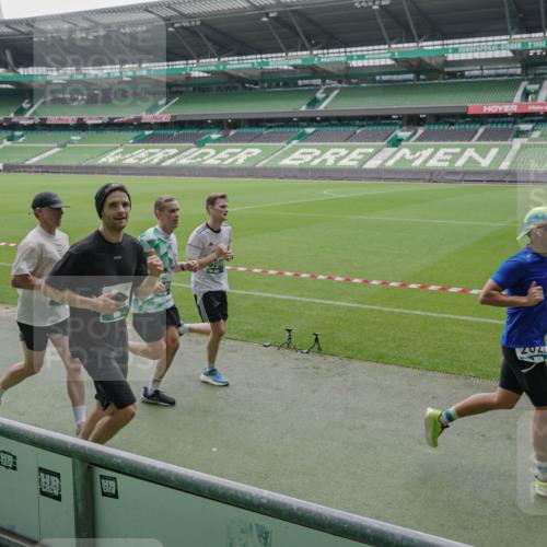 05.10.2025 - 20. swb-Marathon Bremen Michael Burmester http://msf.ph/oto/9276802 05.10.2025 12:55:15 Laufen im Stadion 82, 104, 124, 169, 319, 417, 663, 760, 944, 1308, 1326, 1474, 1483, 1531, 1721, 1737, 1897, 1910, 1945, 2022, 2024, 2180, 2265, 2274, 2431, 2494, 2605, 2642, 2716, 2767, 2884, 3069, 3224, 3359, 3489, 3531, 3838, 3848, 3944, 4212, 4257, 4672, 4771, 4816, 4823, 4837, 4853, 4919, 5034, 5093, 5152, 5177, 5452, 5484, 5554, 5833, 5869, 5907, 6106, 6184, 6276, 6527, 6649, 7052, 7814, 7928, 7986, 8642, 8653, 132, 289, 504, 1896, 1976, 2573, 2841, 3212, 5022, 5206, 5978 meine-sportfotos.de