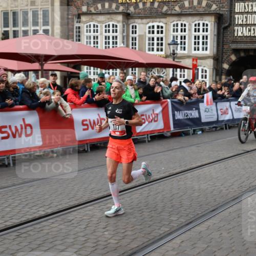 05.10.2025 - 20. swb-Marathon Bremen Yannick Fuchs http://msf.ph/oto/9277144 05.10.2025 12:38:55 Ziel 117, 1351 meine-sportfotos.de