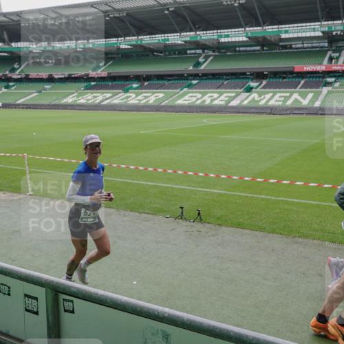05.10.2025 - 20. swb-Marathon Bremen Michael Burmester http://msf.ph/oto/9277402 05.10.2025 12:56:31 Laufen im Stadion 325, 591, 830, 901, 984, 989, 1161, 1380, 1679, 2134, 2149, 2263, 2438, 2571, 2634, 3161, 3392, 3606, 3749, 3980, 4052, 4101, 4149, 4288, 4432, 4485, 5246, 5255, 5370, 5419, 5469, 5490, 6070, 6176, 6375, 6441, 6451, 6689, 6797, 6864, 6926, 7000, 7283, 7292, 7320, 7431, 7490, 7783, 7920, 8144, 8222, 8564, 9054, 78, 240, 1261, 1490, 1774, 1825, 1931, 2162, 2459, 2490, 2884, 2942, 3074, 3515, 3612, 4079, 4116, 4149, 4195, 4456, 5615, 5691, 5719, 6515 meine-sportfotos.de