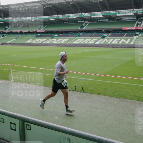 05.10.2025 - 20. swb-Marathon Bremen Michael Burmester http://msf.ph/oto/9277415 05.10.2025 12:56:36 Laufen im Stadion 299, 325, 479, 591, 830, 901, 984, 989, 1161, 1380, 1595, 1679, 2134, 2149, 2263, 2438, 2571, 2634, 3161, 3392, 3606, 3980, 4052, 4101, 4288, 4485, 5246, 5255, 5370, 5419, 5469, 5490, 6070, 6176, 6375, 6441, 6451, 6689, 6797, 6864, 6926, 7000, 7017, 7283, 7292, 7320, 7431, 7490, 7783, 7920, 8144, 8222, 8479, 8564, 9054, 78, 240, 984, 1261, 1490, 1774, 1825, 1931, 2162, 2459, 2490, 2942, 3074, 3515, 3612, 3749, 4079, 4116, 4149, 4195, 4288, 4432, 4456, 5615, 5691, 5719, 6515 meine-sportfotos.de