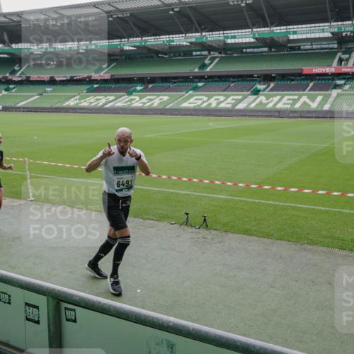 05.10.2025 - 20. swb-Marathon Bremen Michael Burmester http://msf.ph/oto/9277523 05.10.2025 12:57:00 Laufen im Stadion 31, 246, 299, 305, 479, 591, 833, 1161, 1380, 1382, 1595, 1627, 1679, 1971, 1977, 2166, 2263, 2269, 2436, 2438, 2522, 2571, 2634, 3392, 3471, 3606, 3813, 3980, 4101, 4484, 5104, 5246, 5255, 5419, 5469, 5503, 5664, 6176, 6250, 6267, 6375, 6451, 6486, 6493, 6510, 6768, 6864, 6926, 7000, 7017, 7086, 7283, 7292, 7320, 7371, 7390, 7431, 7490, 7546, 7578, 7783, 8479, 8564, 8903, 8973, 9054, 9129, 325, 830, 901, 989, 2134, 2149, 3161, 4052, 4485, 5370, 5469, 5490, 6070, 6441 meine-sportfotos.de