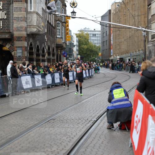 05.10.2025 - 20. swb-Marathon Bremen Yannick Fuchs http://msf.ph/oto/9277709 05.10.2025 12:40:12 Ziel  meine-sportfotos.de