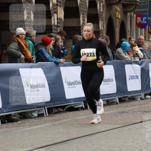 05.10.2025 - 20. swb-Marathon Bremen Strokosch-Dieckow http://msf.ph/oto/9277721 05.10.2025 11:13:30 Ziel 10273, 10433, 11117, 11367 meine-sportfotos.de