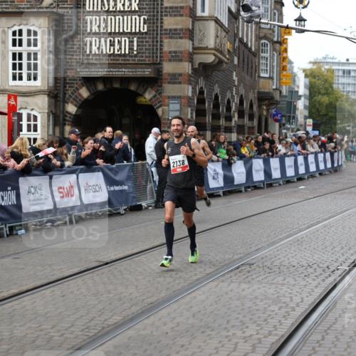 05.10.2025 - 20. swb-Marathon Bremen Yannick Fuchs http://msf.ph/oto/9277847 05.10.2025 12:40:14 Ziel 2138 meine-sportfotos.de
