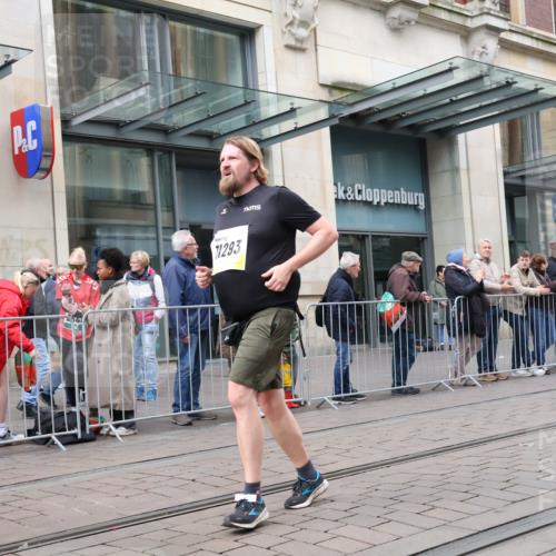05.10.2025 - 20. swb-Marathon Bremen Strokosch-Dieckow http://msf.ph/oto/9278282 05.10.2025 11:14:53 Ziel 9441, 9643, 9767, 9768, 9959, 10496, 10647, 10984, 11107, 11293, 11635, 9441, 9643, 9767, 9768, 9959, 10496, 10647, 10984, 11107, 11293, 11635 meine-sportfotos.de