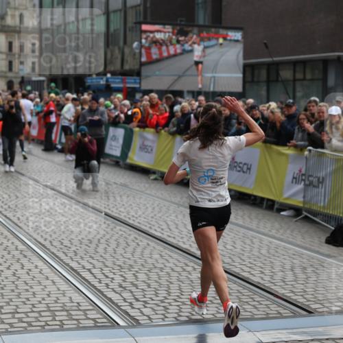 05.10.2025 - 20. swb-Marathon Bremen Yannick Fuchs http://msf.ph/oto/9278424 05.10.2025 12:40:37 Ziel 4 meine-sportfotos.de