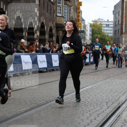 05.10.2025 - 20. swb-Marathon Bremen Strokosch-Dieckow http://msf.ph/oto/9278605 05.10.2025 11:13:45 Ziel 9242, 9899, 9946, 10040, 10364, 10574, 10671, 10705, 10707, 10842, 10957, 11060, 11068, 11264, 11385 meine-sportfotos.de