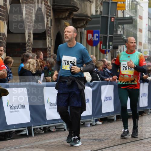 05.10.2025 - 20. swb-Marathon Bremen Strokosch-Dieckow http://msf.ph/oto/9278710 05.10.2025 11:13:49 Ziel 7014, 7410, 9946, 10671, 10756, 10842, 11068, 11652, 11653 meine-sportfotos.de