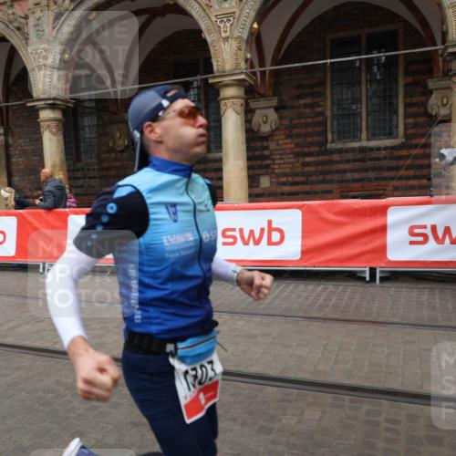 05.10.2025 - 20. swb-Marathon Bremen Yannick Fuchs http://msf.ph/oto/9279896 05.10.2025 12:46:22 Ziel 1303 meine-sportfotos.de