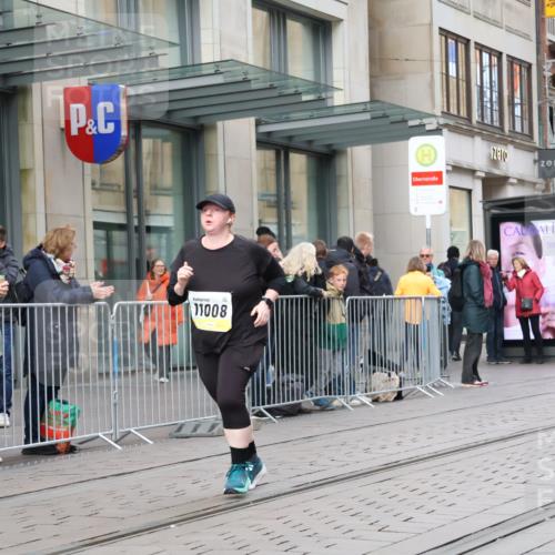 05.10.2025 - 20. swb-Marathon Bremen Strokosch-Dieckow http://msf.ph/oto/9280328 05.10.2025 11:16:52 Ziel 10728, 10752, 10759, 10874, 11008, 10728, 10752, 10759, 10874, 11008 meine-sportfotos.de