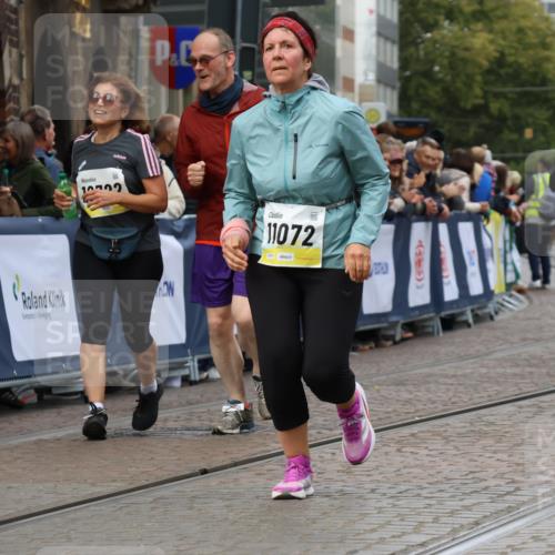 05.10.2025 - 20. swb-Marathon Bremen Strokosch-Dieckow http://msf.ph/oto/9280554 05.10.2025 11:14:29 Ziel 9756, 10292, 10722, 11072, 11139, 11473 meine-sportfotos.de