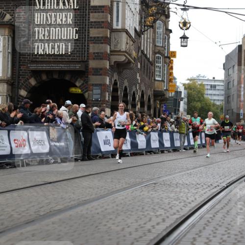 05.10.2025 - 20. swb-Marathon Bremen Yannick Fuchs http://msf.ph/oto/9280957 05.10.2025 12:55:18 Ziel 1231, 2151, 4030 meine-sportfotos.de