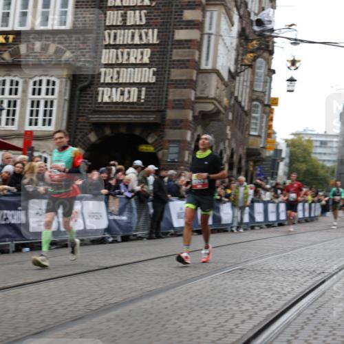 05.10.2025 - 20. swb-Marathon Bremen Yannick Fuchs http://msf.ph/oto/9281333 05.10.2025 12:55:24 Ziel 235, 7213, 7883 meine-sportfotos.de