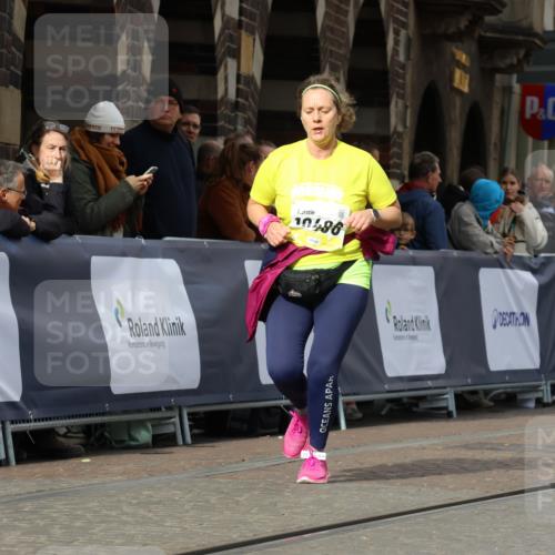 05.10.2025 - 20. swb-Marathon Bremen Strokosch-Dieckow http://msf.ph/oto/9281344 05.10.2025 11:15:00 Ziel 10496, 10647, 11107, 11345, 11607 meine-sportfotos.de
