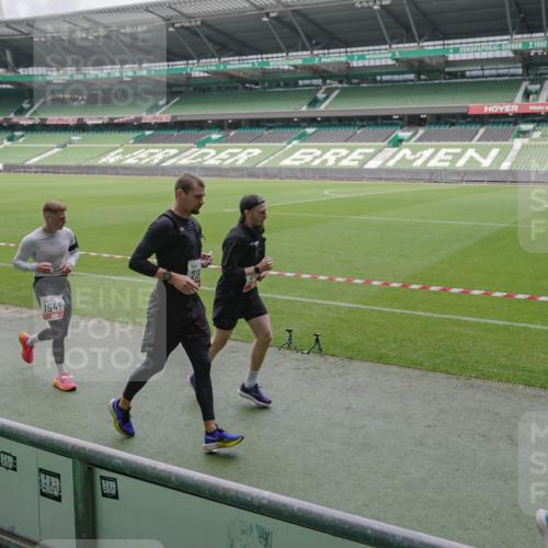 05.10.2025 - 20. swb-Marathon Bremen Michael Burmester http://msf.ph/oto/9281693 05.10.2025 13:05:13 Laufen im Stadion 190, 199, 406, 421, 490, 520, 611, 678, 712, 858, 924, 1061, 1132, 1147, 1228, 1404, 1455, 1480, 1545, 1702, 1746, 1765, 1834, 1840, 1867, 1990, 2009, 2058, 2190, 2399, 2536, 2584, 2604, 2664, 2785, 2802, 2901, 2935, 3008, 3025, 3049, 3216, 3378, 3380, 3413, 3433, 3445, 3450, 3479, 3483, 3561, 3658, 3799, 3809, 3837, 3901, 4001, 4055, 4187, 4207, 4241, 4326, 4332, 4376, 4627, 4634, 4665, 4671, 4676, 4838, 4855, 4858, 4892, 4904, 5247, 5286, 5295, 5382, 5614, 5904, 6283 meine-sportfotos.de