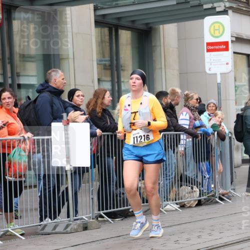 05.10.2025 - 20. swb-Marathon Bremen Strokosch-Dieckow http://msf.ph/oto/9281703 05.10.2025 11:19:28 Ziel 9705, 10677, 11216, 9705, 10677, 11216 meine-sportfotos.de