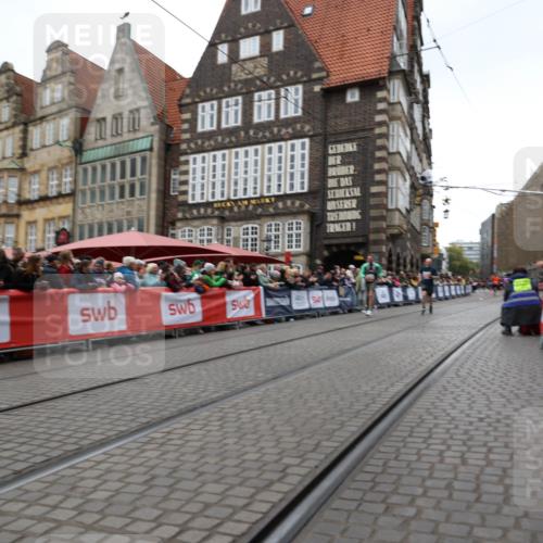 05.10.2025 - 20. swb-Marathon Bremen Yannick Fuchs http://msf.ph/oto/9281727 05.10.2025 12:55:30 Ziel 235, 474, 1443, 2132, 6444, 7883 meine-sportfotos.de