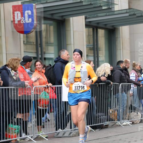 05.10.2025 - 20. swb-Marathon Bremen Strokosch-Dieckow http://msf.ph/oto/9281729 05.10.2025 11:19:28 Ziel 9705, 10677, 11216, 9705, 10677, 11216 meine-sportfotos.de