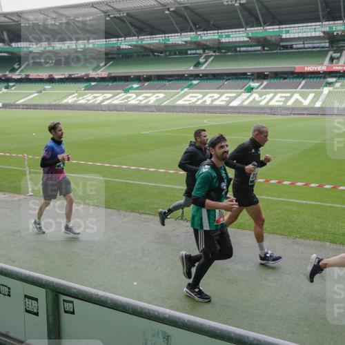 05.10.2025 - 20. swb-Marathon Bremen Michael Burmester http://msf.ph/oto/9281752 05.10.2025 13:05:20 Laufen im Stadion 190, 199, 406, 520, 611, 678, 712, 804, 817, 858, 924, 1061, 1132, 1147, 1228, 1404, 1455, 1480, 1545, 1610, 1702, 1746, 1765, 1834, 1840, 1867, 1990, 2009, 2058, 2187, 2190, 2198, 2399, 2437, 2536, 2584, 2604, 2785, 2802, 2901, 2935, 3008, 3025, 3049, 3216, 3317, 3378, 3380, 3413, 3445, 3450, 3479, 3561, 3799, 3809, 3837, 4055, 4187, 4207, 4241, 4326, 4332, 4376, 4563, 4634, 4665, 4671, 4676, 4831, 4838, 4855, 4892, 4904, 5176, 5286, 5295, 5362, 5382, 5614, 5904, 6283 meine-sportfotos.de