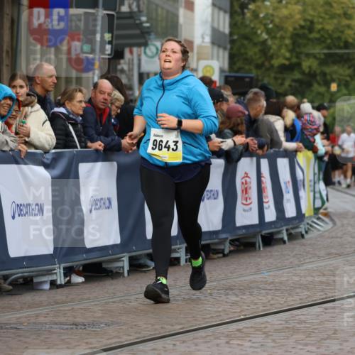 05.10.2025 - 20. swb-Marathon Bremen Strokosch-Dieckow http://msf.ph/oto/9281984 05.10.2025 11:15:15 Ziel 9441, 9643, 9768, 11293 meine-sportfotos.de