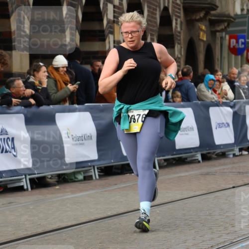 05.10.2025 - 20. swb-Marathon Bremen Strokosch-Dieckow http://msf.ph/oto/9282284 05.10.2025 11:15:28 Ziel 8844, 9959, 10976, 11112, 11113 meine-sportfotos.de