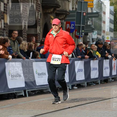 05.10.2025 - 20. swb-Marathon Bremen Strokosch-Dieckow http://msf.ph/oto/9282755 05.10.2025 11:16:03 Ziel 7109, 8476, 9640, 10220, 10635, 10831, 10846, 11331, 11375 meine-sportfotos.de