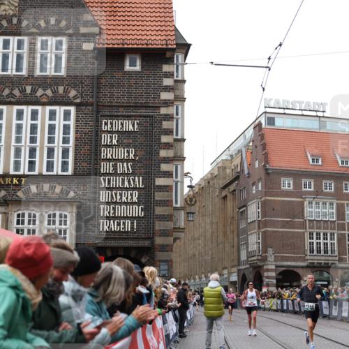 05.10.2025 - 20. swb-Marathon Bremen Yannick Fuchs http://msf.ph/oto/9283583 05.10.2025 13:00:32 Ziel 241, 1615, 2118, 2169, 6633, 7498 meine-sportfotos.de
