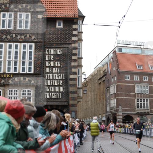 05.10.2025 - 20. swb-Marathon Bremen Yannick Fuchs http://msf.ph/oto/9283595 05.10.2025 13:00:32 Ziel 241, 1615, 2118, 2169, 6633, 7498 meine-sportfotos.de