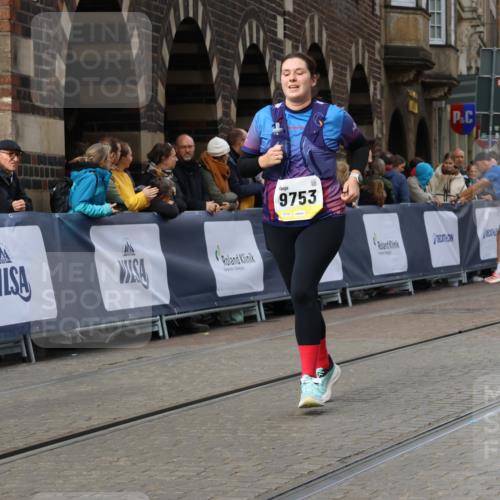 05.10.2025 - 20. swb-Marathon Bremen Strokosch-Dieckow http://msf.ph/oto/9283796 05.10.2025 11:16:39 Ziel 9301, 9753, 11020, 11182, 11438 meine-sportfotos.de