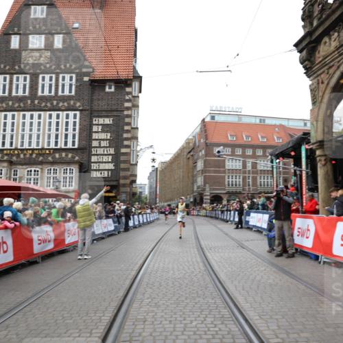 05.10.2025 - 20. swb-Marathon Bremen Yannick Fuchs http://msf.ph/oto/9284141 05.10.2025 13:00:53 Ziel 965, 3251, 3982, 5014, 7099, 7373 meine-sportfotos.de