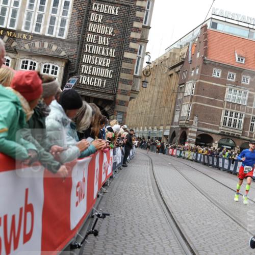 05.10.2025 - 20. swb-Marathon Bremen Yannick Fuchs http://msf.ph/oto/9284313 05.10.2025 13:01:27 Ziel 1626, 2666, 2719, 3150, 3342, 3807, 5132, 6150, 7525 meine-sportfotos.de