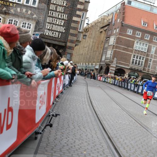 05.10.2025 - 20. swb-Marathon Bremen Yannick Fuchs http://msf.ph/oto/9284318 05.10.2025 13:01:27 Ziel 1626, 2666, 2719, 3150, 3342, 3807, 5132, 6150, 7525 meine-sportfotos.de