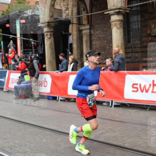 05.10.2025 - 20. swb-Marathon Bremen Yannick Fuchs http://msf.ph/oto/9284376 05.10.2025 13:01:29 Ziel 1626, 2666, 3150, 3807, 5132, 6150 meine-sportfotos.de