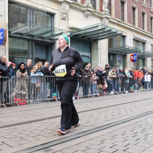 05.10.2025 - 20. swb-Marathon Bremen Strokosch-Dieckow http://msf.ph/oto/9284499 05.10.2025 11:27:03 Ziel 10935, 10935 meine-sportfotos.de