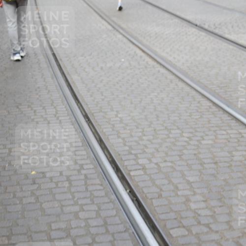 05.10.2025 - 20. swb-Marathon Bremen Yannick Fuchs http://msf.ph/oto/9284806 05.10.2025 13:02:52 Ziel 3054, 4274, 7170 meine-sportfotos.de