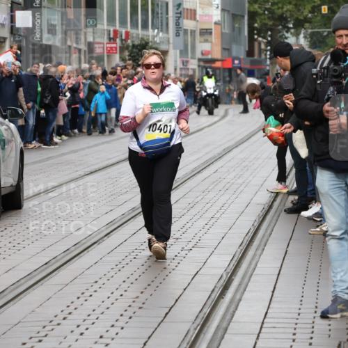 05.10.2025 - 20. swb-Marathon Bremen Strokosch-Dieckow http://msf.ph/oto/9284991 05.10.2025 11:28:58 Ziel 7174, 9257, 9559, 10401, 10482, 7174, 9257, 9559, 10401, 10482 meine-sportfotos.de