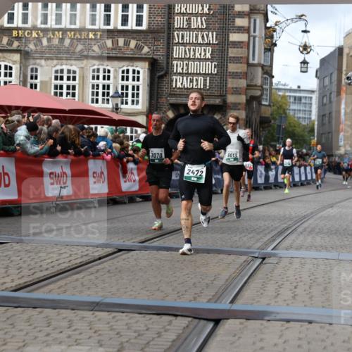 05.10.2025 - 20. swb-Marathon Bremen Yannick Fuchs http://msf.ph/oto/9286251 05.10.2025 13:04:10 Ziel 1652, 2472, 4215, 5786, 7070, 8013 meine-sportfotos.de