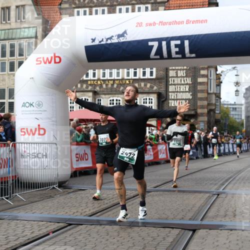 05.10.2025 - 20. swb-Marathon Bremen Yannick Fuchs http://msf.ph/oto/9286320 05.10.2025 13:04:11 Ziel 1652, 2472, 4215, 5786, 7070, 8013 meine-sportfotos.de