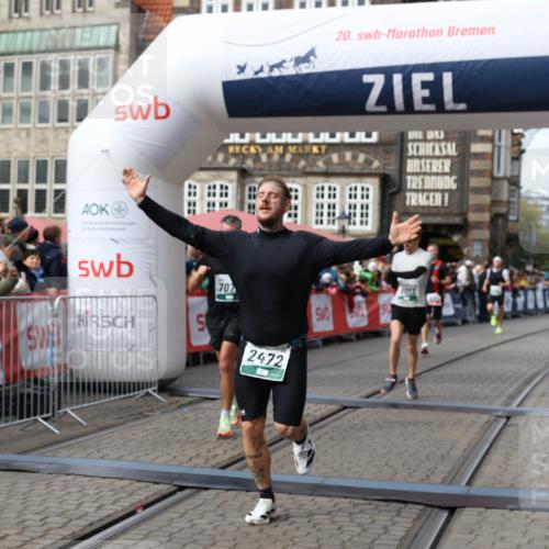 05.10.2025 - 20. swb-Marathon Bremen Yannick Fuchs http://msf.ph/oto/9286331 05.10.2025 13:04:11 Ziel 1652, 2472, 4215, 5786, 7070, 8013 meine-sportfotos.de
