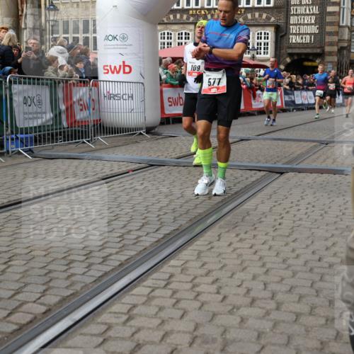 05.10.2025 - 20. swb-Marathon Bremen Yannick Fuchs http://msf.ph/oto/9286687 05.10.2025 13:04:52 Ziel 109, 577, 1265, 2057, 4966, 6463 meine-sportfotos.de