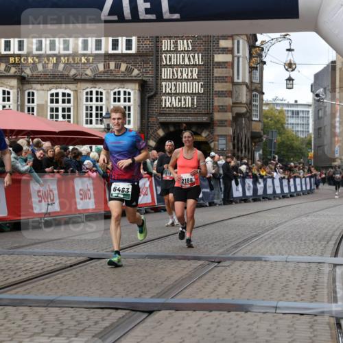 05.10.2025 - 20. swb-Marathon Bremen Yannick Fuchs http://msf.ph/oto/9286759 05.10.2025 13:04:55 Ziel 109, 577, 819, 1265, 2057, 2188, 4966, 6463 meine-sportfotos.de